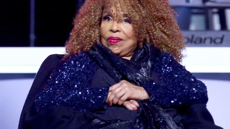 Morre Roberta Flack, ícone da música R&B e soul, aos 88 anos