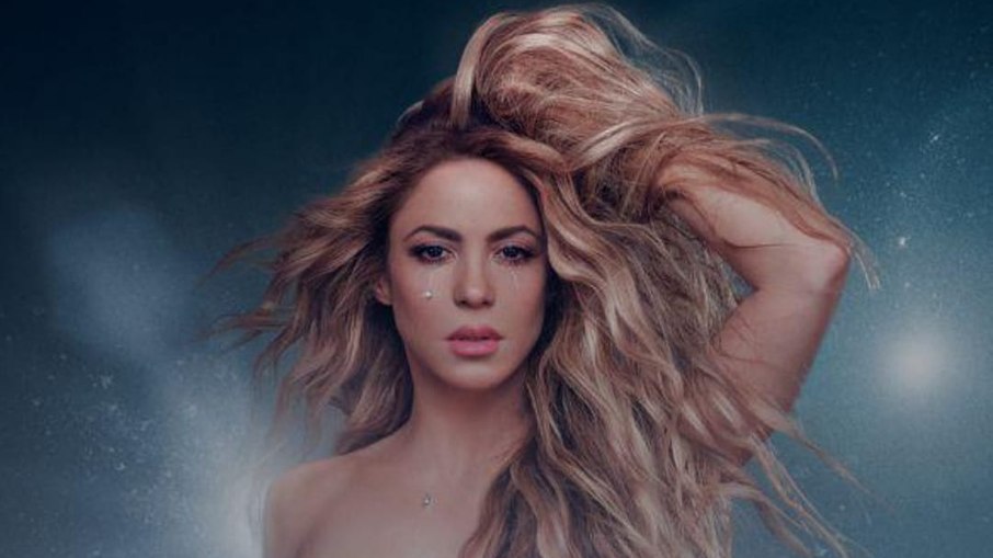 Fãs de Shakira encaram calor de SP para esperar show da musa pop