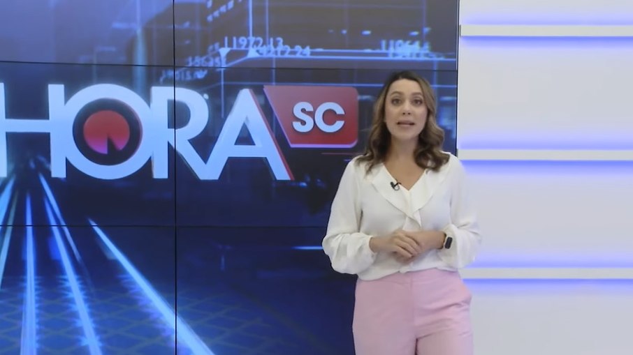 Apresentadora do SBT deixa o Tá na Hora posteriormente dois anos